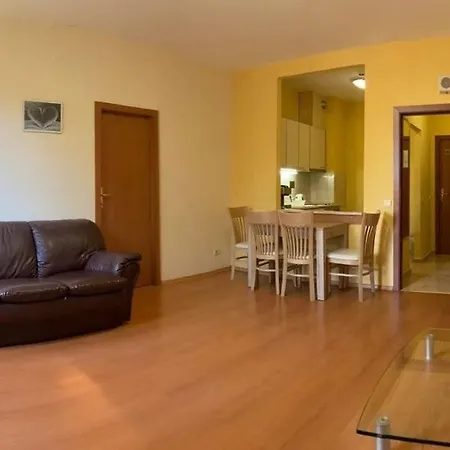 Apartamento Flora 613 *